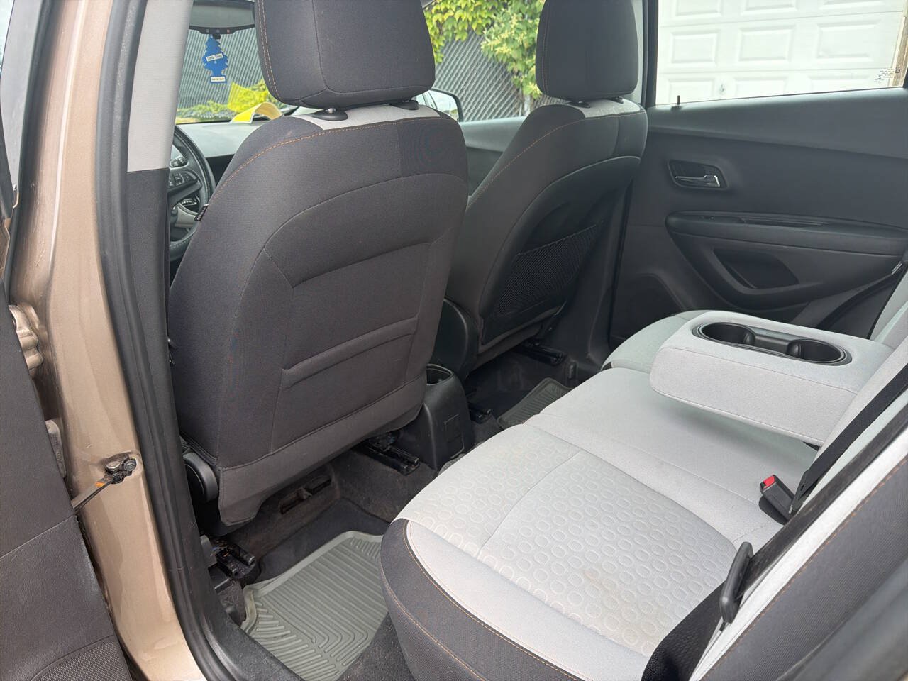 Used 2018 Chevrolet Trax LS AWD/4WD image 16