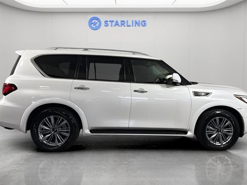 Used 2024 INFINITI QX80 Luxe image 11