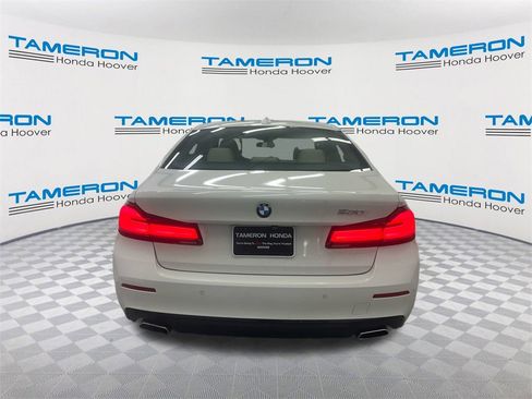 Used 2021 BMW 530i w/ Convenience Package image 4