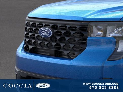 New 2025 Ford Maverick XLT w/ Equipment Group 301A image 18