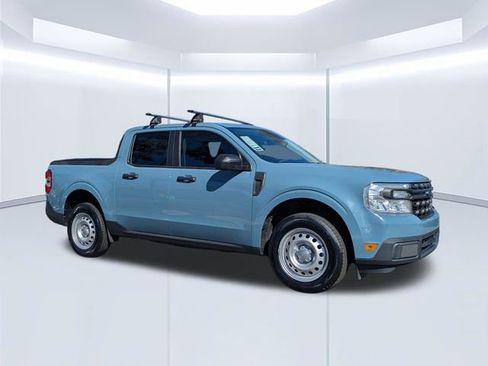 Used 2022 Ford Maverick XL image 1