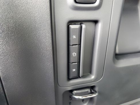 New 2025 Lincoln Navigator L Black Label image 35