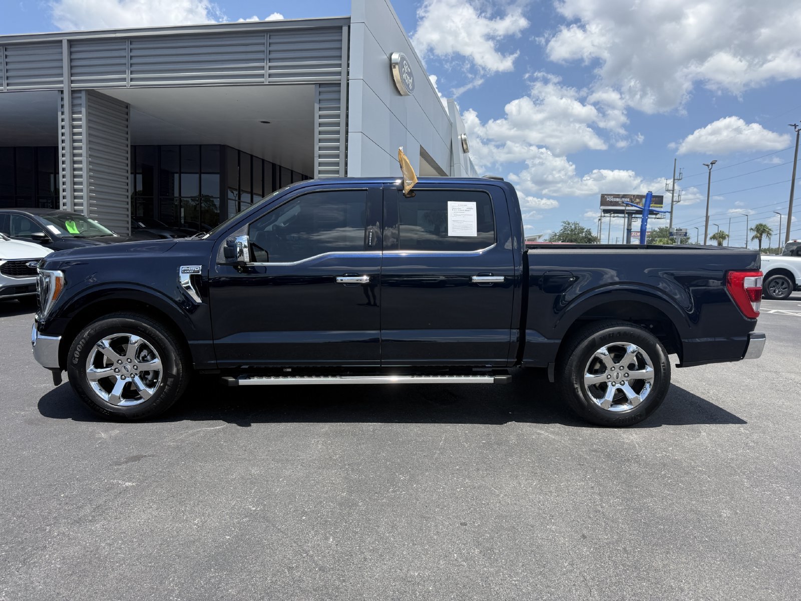 Certified 2023 Ford F150 Lariat w/ Equipment Group 502A High RWD image 9