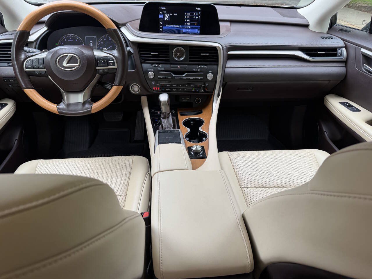 Used 2020 Lexus RX 350 FWD w/ Premium Package image 10