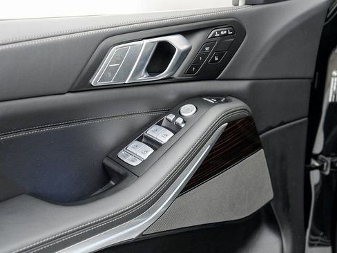 Used 2026 BMW X7 xDrive40i image 7