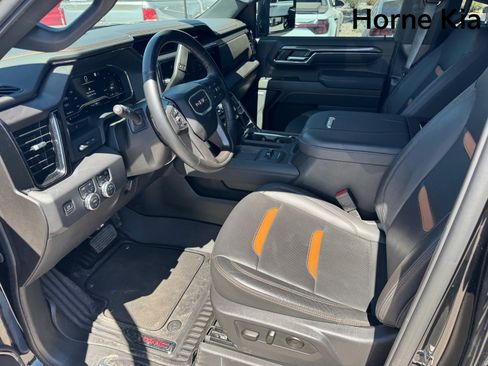 Used 2024 GMC Sierra 3500 AT4 w/ AT4 Premium Plus Package AWD/4WD image 9