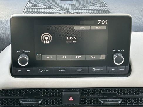 Used 2025 Honda HR-V LX image 14