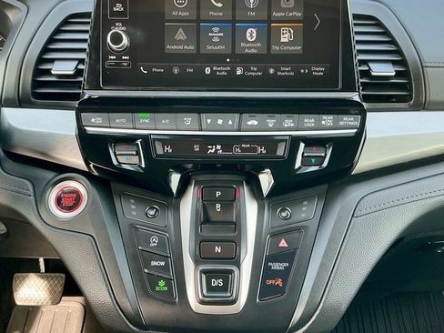 Used 2025 Honda Odyssey EX-L image 31