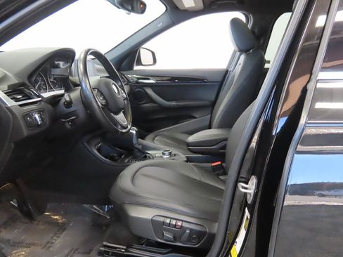 Used 2018 BMW X1 xDrive28i AWD/4WD image 15