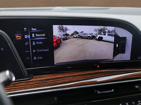 Used 2023 Cadillac Escalade Premium Luxury image 17