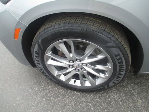 Used 2023 Buick Enclave Avenir w/ Avenir Technology Package AWD/4WD image 14