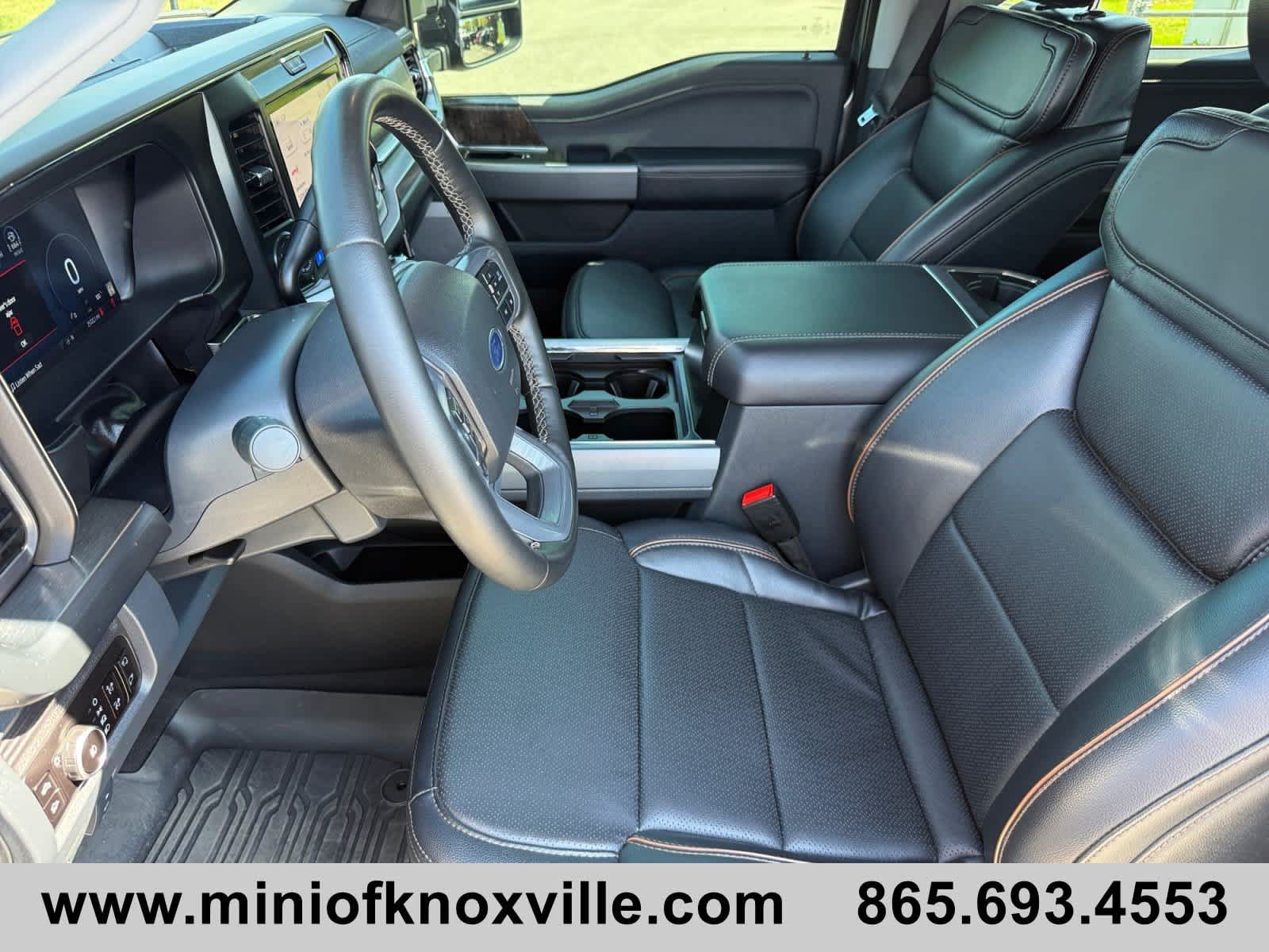 Used 2025 Ford F450 Lariat w/ Lariat Ultimate Package AWD/4WD image 14