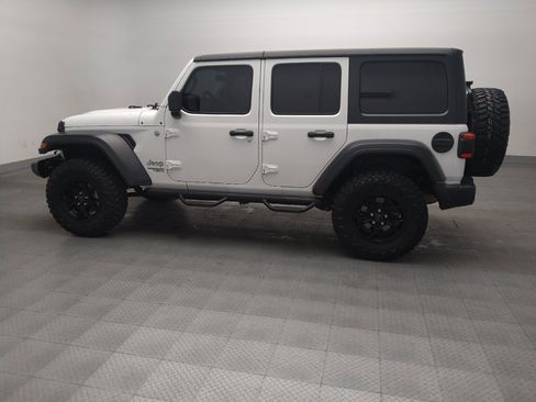 Used 2018 Jeep Wrangler Unlimited Sport S AWD/4WD image 5