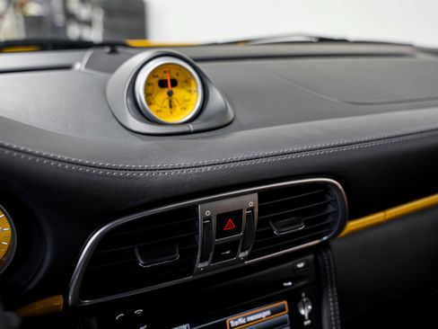 Used 2011 Porsche 911 Carrera GTS image 13