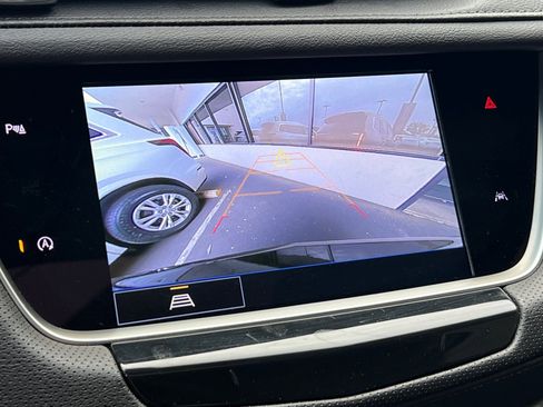 Certified 2025 Cadillac XT6 Luxury image 20