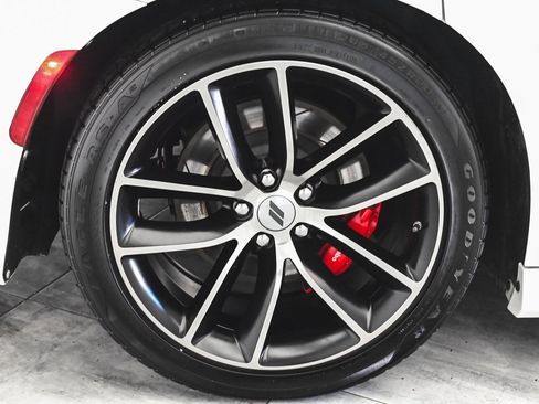 Used 2017 Dodge Charger R/T Scat Pack w/ Driver Confidence Group image 7