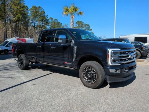 Used 2024 Ford F350 Platinum image 2