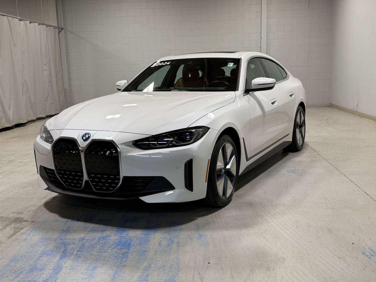 Used 2024 BMW i4 xDrive40i w/ Premium Package AWD/4WD image 1