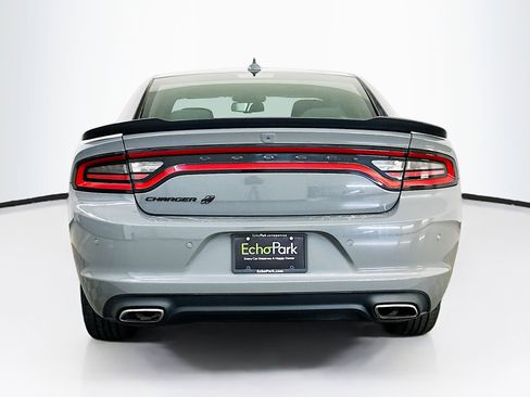 Used 2023 Dodge Charger SXT w/ Blacktop Package image 7