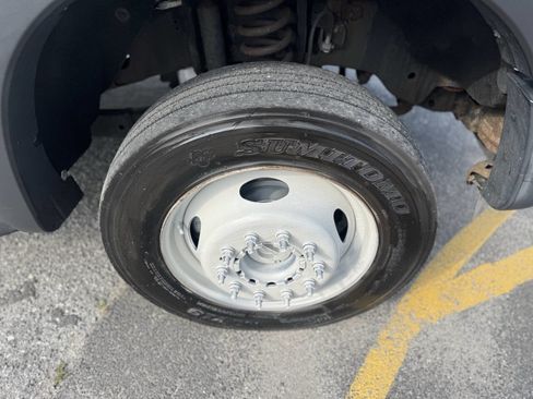 Used 2016 Ford F450 XL w/ Power Equipment Group image 32