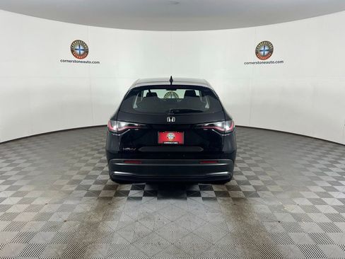 Used 2025 Honda HR-V LX image 19
