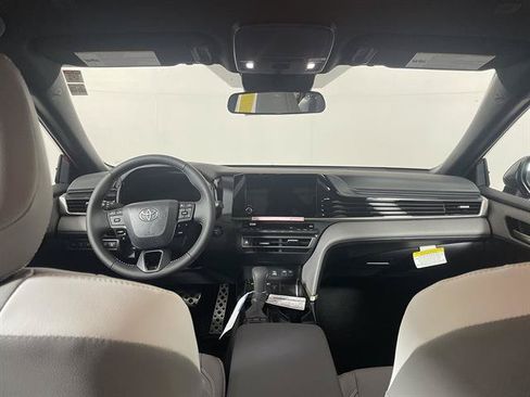 New 2026 Toyota Camry SE AWD/4WD image 11
