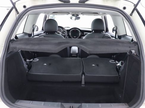 Used 2019 MINI Cooper 2-Door Hardtop image 24