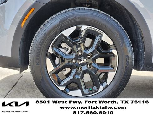 Used 2025 Kia Sorento S AWD/4WD image 7