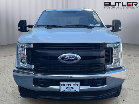 Used 2019 Ford F350 XL w/ Power Equipment Group AWD/4WD image 8
