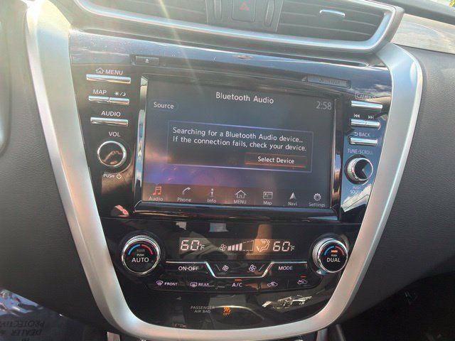 Used 2018 Nissan Murano SV w/ Premium Package AWD/4WD image 18