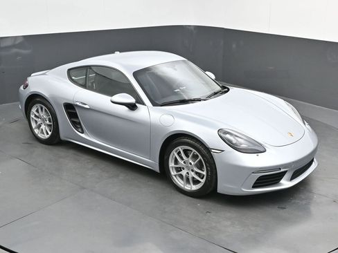Used 2018 Porsche 718 Cayman image 31