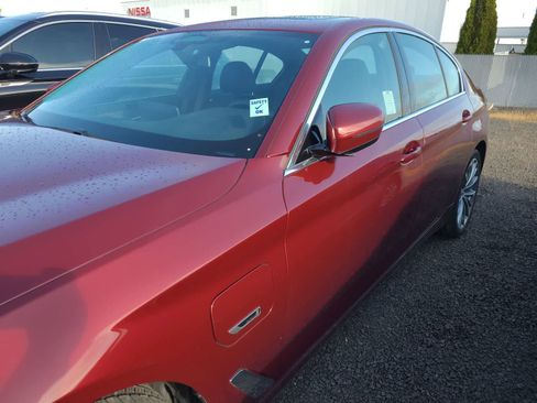 Used 2023 BMW 530e RWD image 2