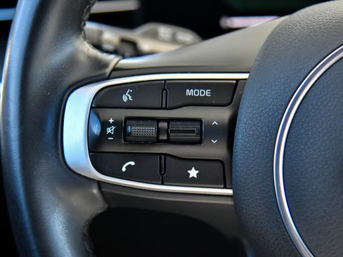 Used 2025 Kia K5 GT-Line w/ GT-Line Premium Package image 37