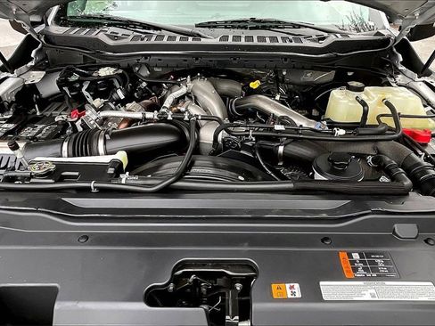 Used 2024 Ford F250 XLT image 35