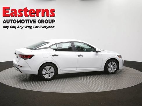 Used 2024 Nissan Sentra S FWD image 41