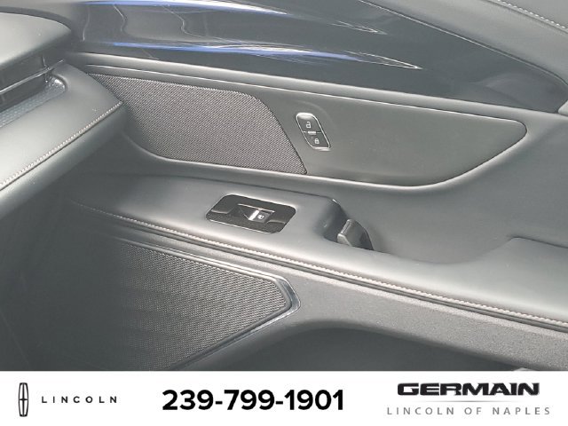 Certified 2024 Lincoln Nautilus Premier w/ Jet Appearance Package AWD/4WD image 28