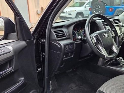 Used 2019 Toyota 4Runner SR5 image 3