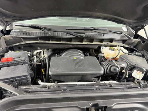 Used 2025 GMC Sierra 1500 SLT AWD/4WD image 32