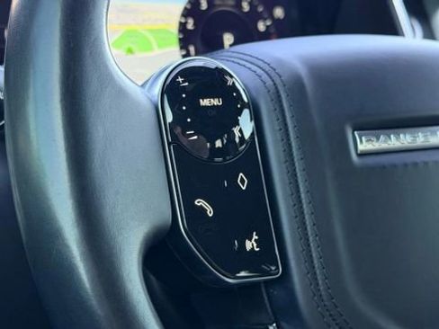 Used 2020 Land Rover Range Rover HSE image 37