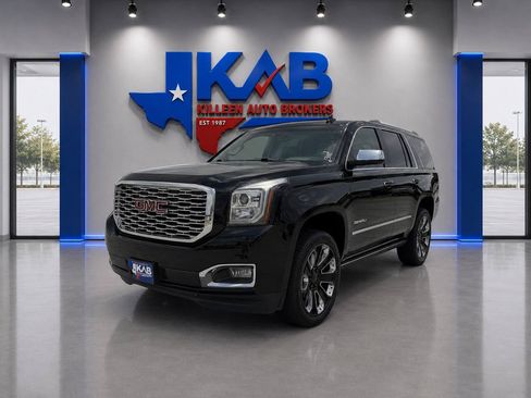 Used 2019 GMC Yukon Denali w/ Denali Ultimate Package AWD/4WD image 7