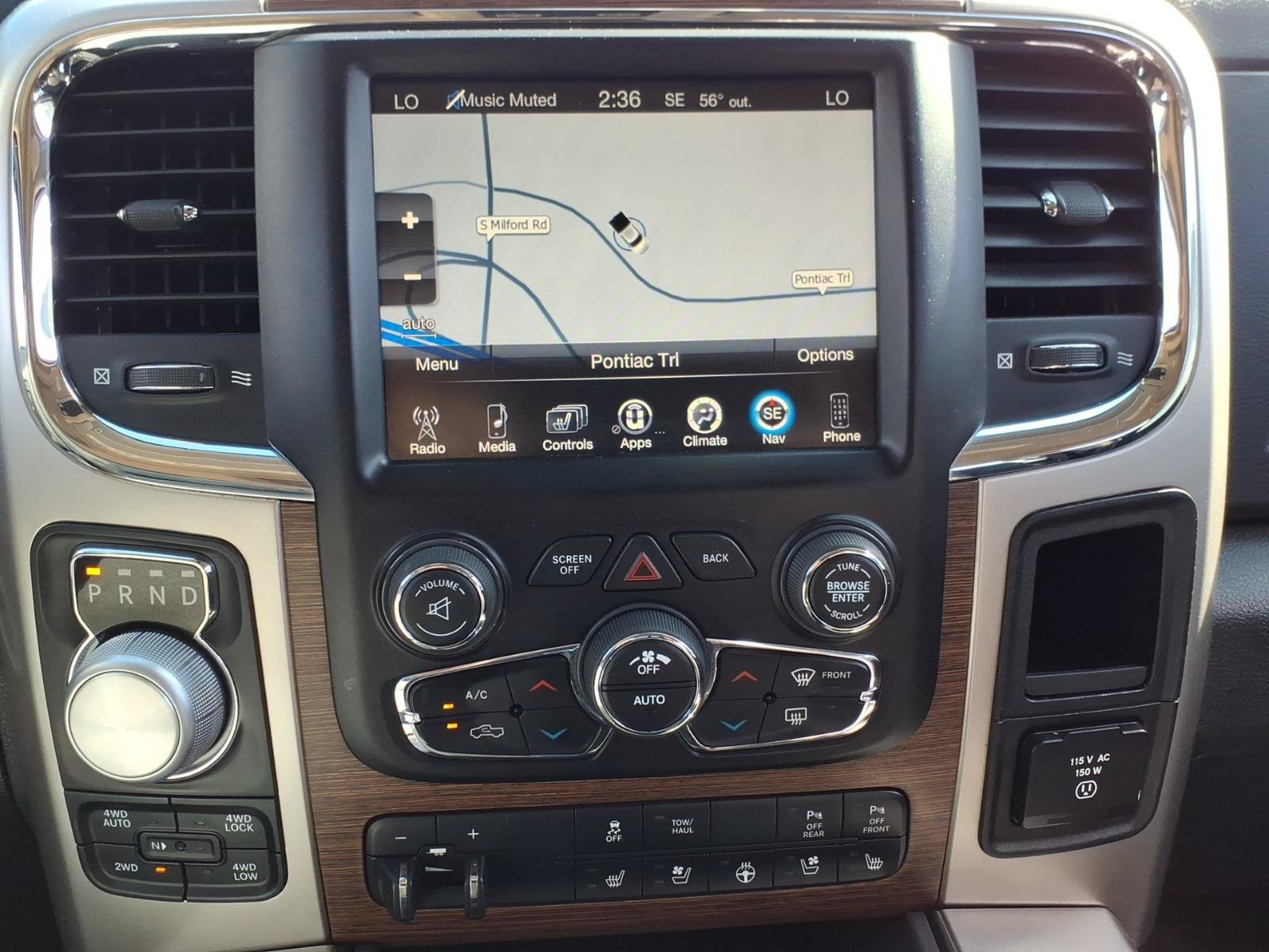 Used 2016 RAM 1500 Laramie w/ Convenience Group AWD/4WD image 19