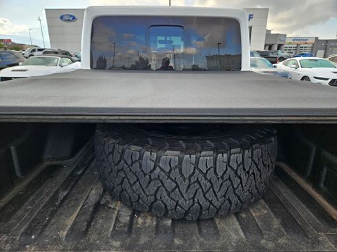 Used 2020 Jeep Gladiator Rubicon AWD/4WD image 32