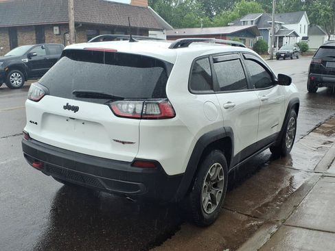 Used 2022 Jeep Cherokee Trailhawk w/ Sun, Sound & Nav Group AWD/4WD image 6