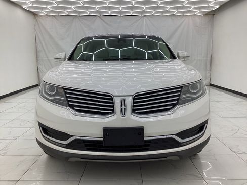 Used 2017 Lincoln MKX Reserve w/ Lincoln MKX Climate Package AWD/4WD image 5