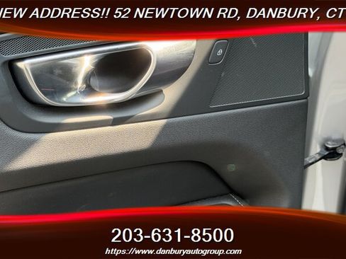 Used 2021 Volvo XC60 T5 Inscription w/ Protection Package AWD/4WD image 26