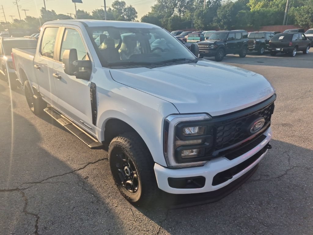 New 2026 Ford F250 XL w/ STX Appearance Package AWD/4WD image 23