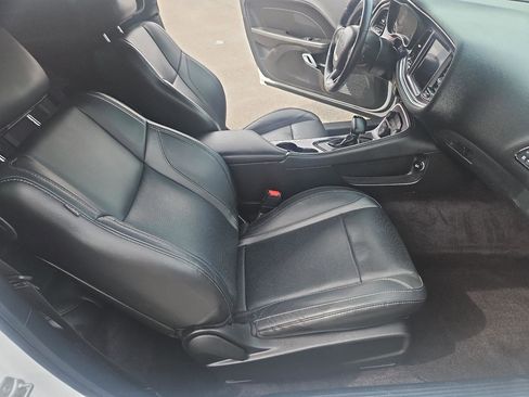 Used 2018 Dodge Challenger SXT Plus image 15