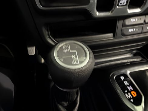 Used 2020 Jeep Wrangler Unlimited Sport AWD/4WD image 15