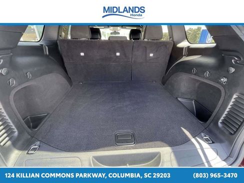 Used 2021 Jeep Grand Cherokee Laredo AWD/4WD image 14