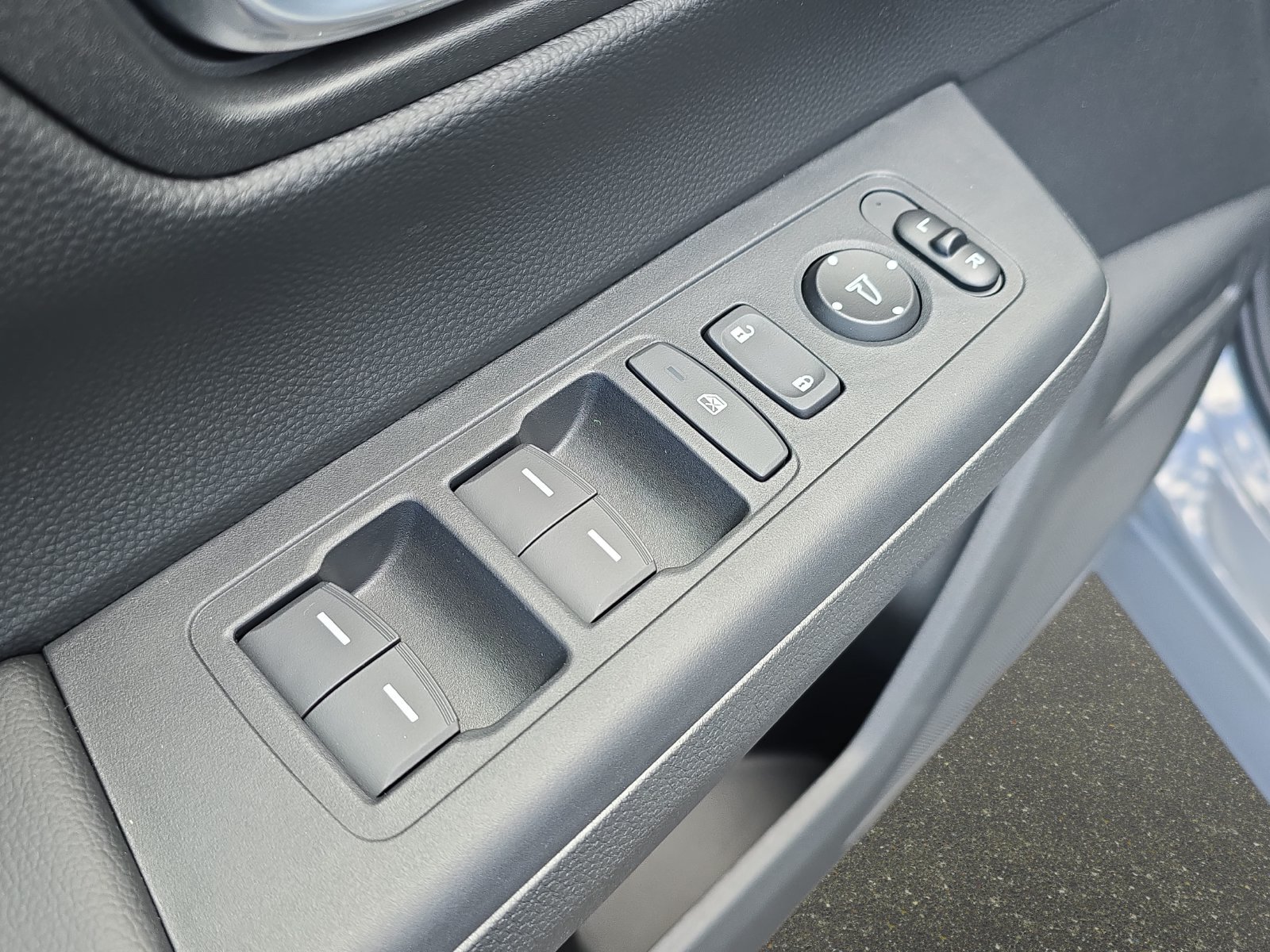 New 2027 Honda CR-V Sport-L image 25